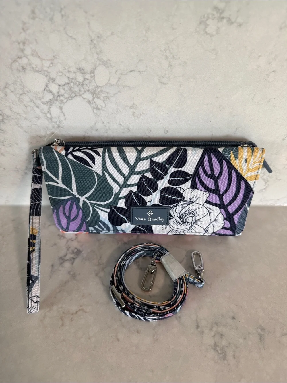 Vera Bradley Leaf Print Wristlet, Card Case & Lanyard Set in Multi Colors